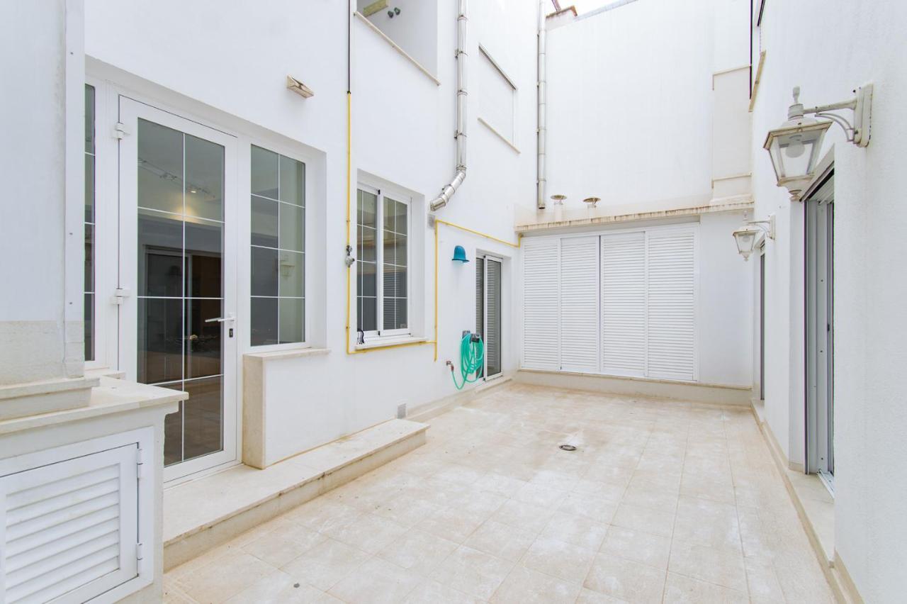 Apartamento Seafront Ap Acuario Puerto Pollensa Exterior foto